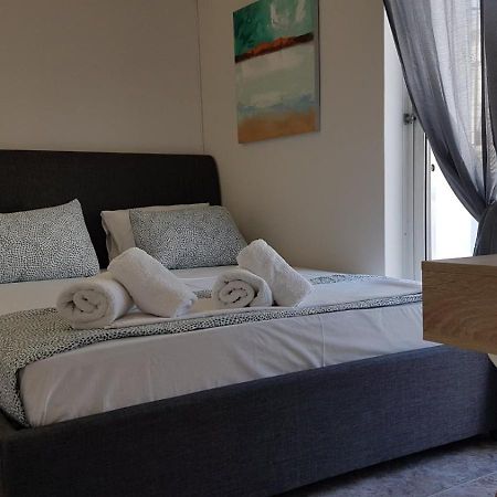 Maisonaitte-Athens Center, 4 Bd, 2 Bath Bagian luar foto